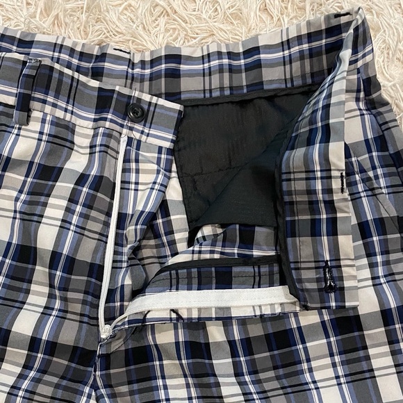 Grand Slam Mens Flat Front Polyester Plaid ￼Black White & Blue Shorts Size 34 - Picture 5 of 10